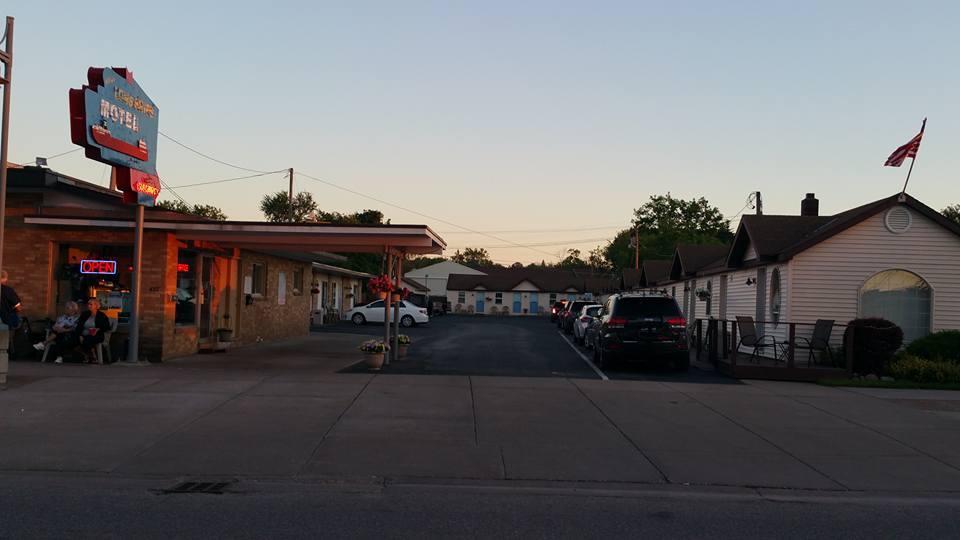 Long Ships Motel Sault Ste. Marie Dış mekan fotoğraf